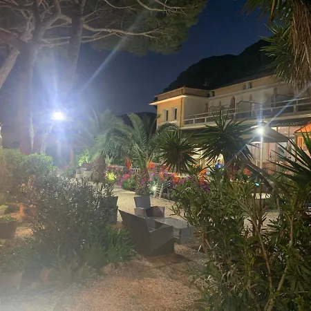 Le Ceinturon Hotel Hyères