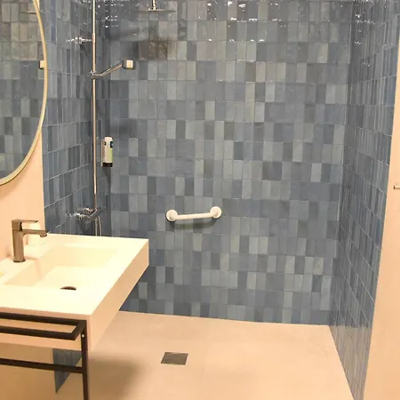 Logis Restaurant Le Kalliste 2*