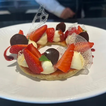 호텔 Logis Restaurant Le Kalliste