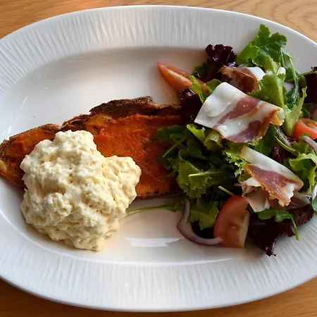 Logis Restaurant Le Kalliste 히에레