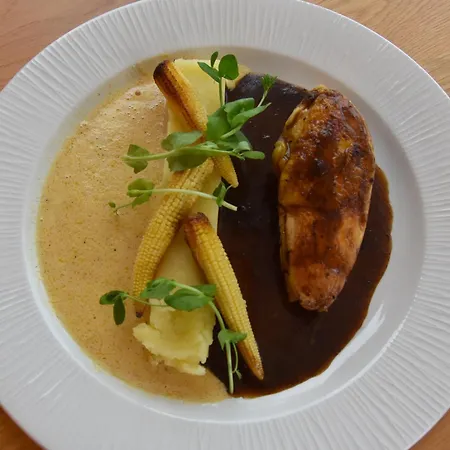 Logis Restaurant Le Kalliste Hotel