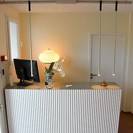 Le Kalliste Hotel 3*